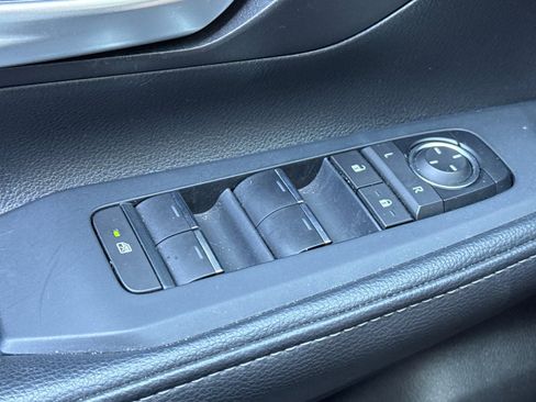 Used 2025 Toyota Grand Highlander AWD image 12
