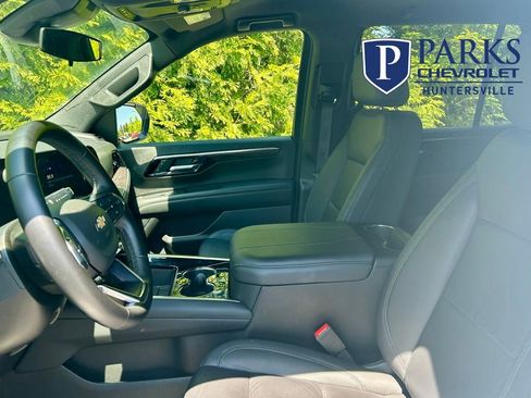 Certified 2025 Chevrolet Tahoe LT image 26