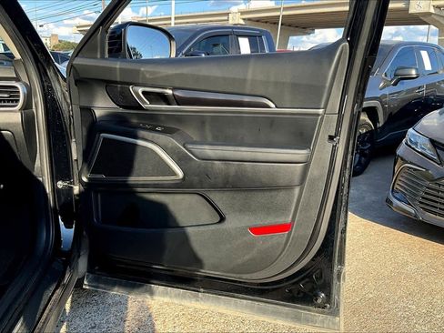 Used 2023 Kia Telluride S image 20