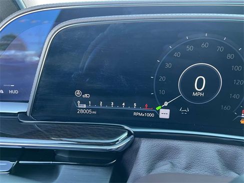 Used 2023 Cadillac Escalade Sport Platinum w/ LPO, ONYX Package image 27