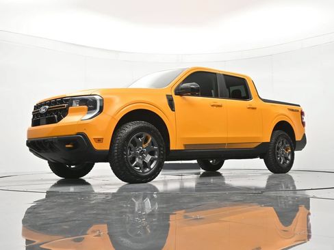 Certified 2026 Ford Maverick Tremor AWD/4WD image 38