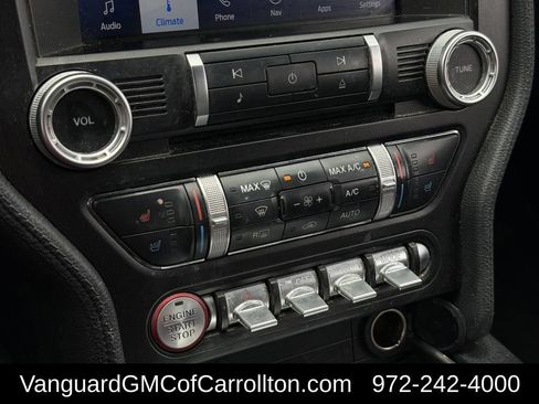 Used 2022 Ford Mustang Coupe RWD image 30