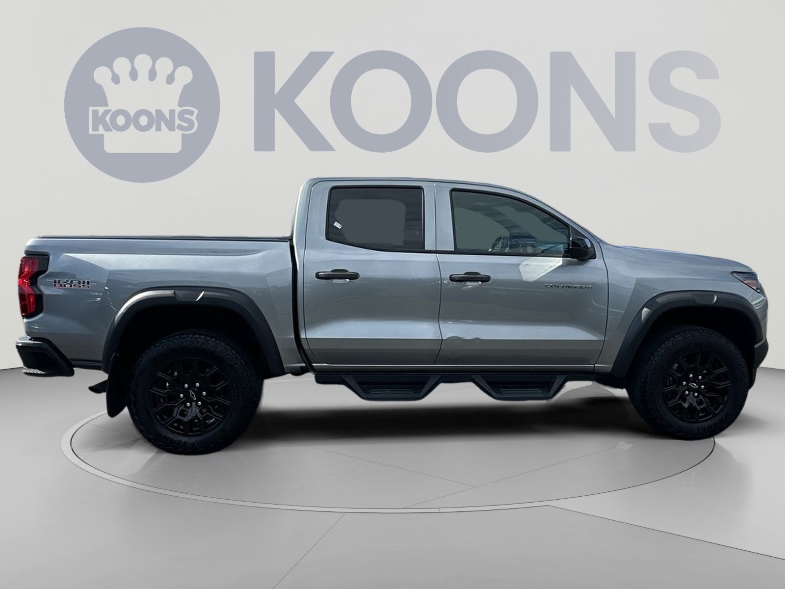 Used 2023 Chevrolet Colorado Trail Boss w/ Technology Package AWD/4WD image 12