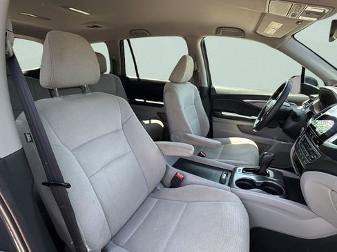 Used 2017 Honda Pilot EX image 20