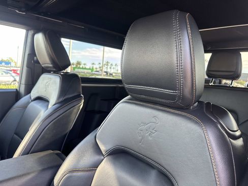 Used 2023 Ford Bronco Badlands image 23