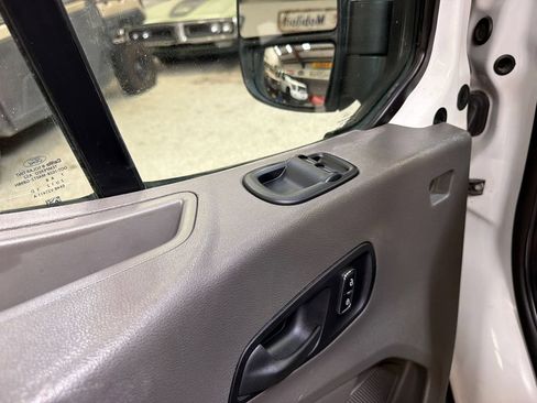 Used 2020 Ford Transit 250 Low Roof w/ Exterior Upgrade Package RWD image 29