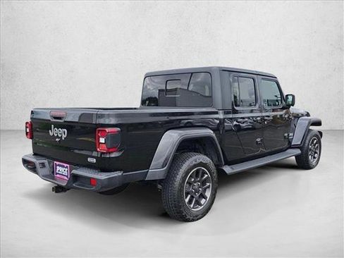 Used 2020 Jeep Gladiator Overland image 5
