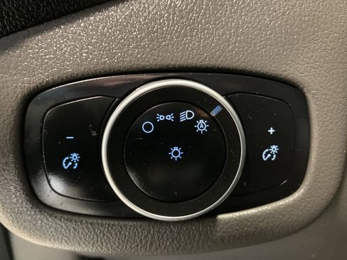 Used 2021 Ford Transit Connect XL image 13