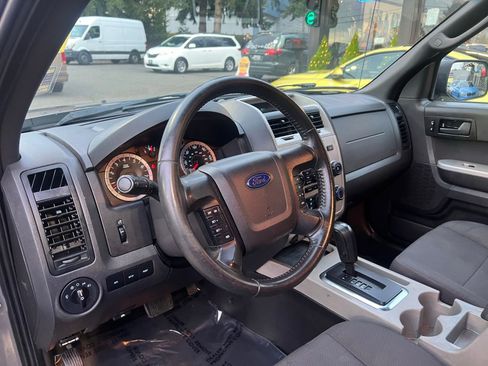 Used 2011 Ford Escape XLT image 13