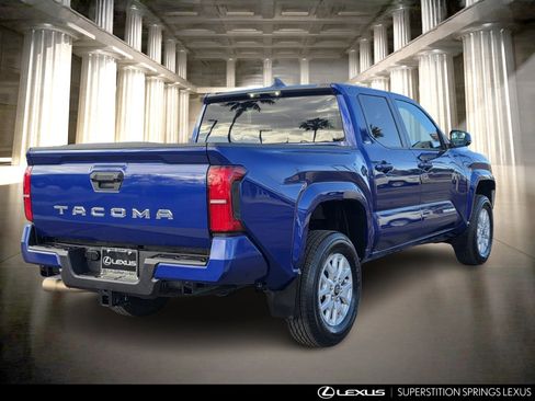 Used 2024 Toyota Tacoma SR5 image 4
