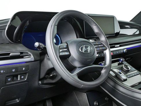Used 2025 Hyundai Palisade Calligraphy AWD/4WD image 17