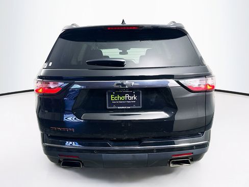 Used 2018 Chevrolet Traverse Premier w/ Redline Edition FWD image 7