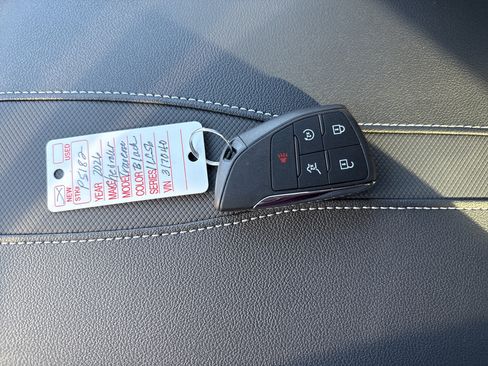 New 2026 Chevrolet Traverse Z71 w/ Driver Confidence Package image 30