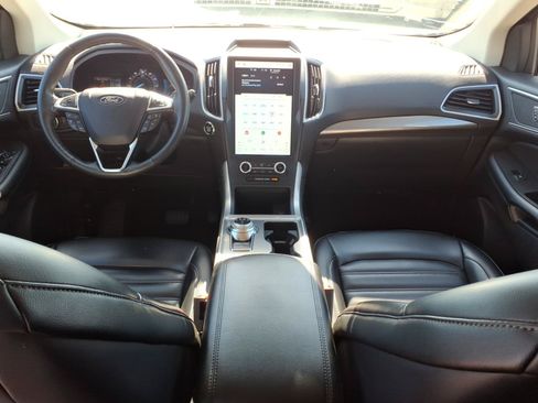 Certified 2024 Ford Edge SEL AWD/4WD image 12