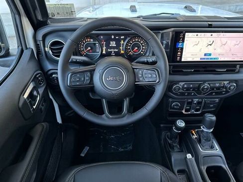 New 2025 Jeep Gladiator Sport image 14