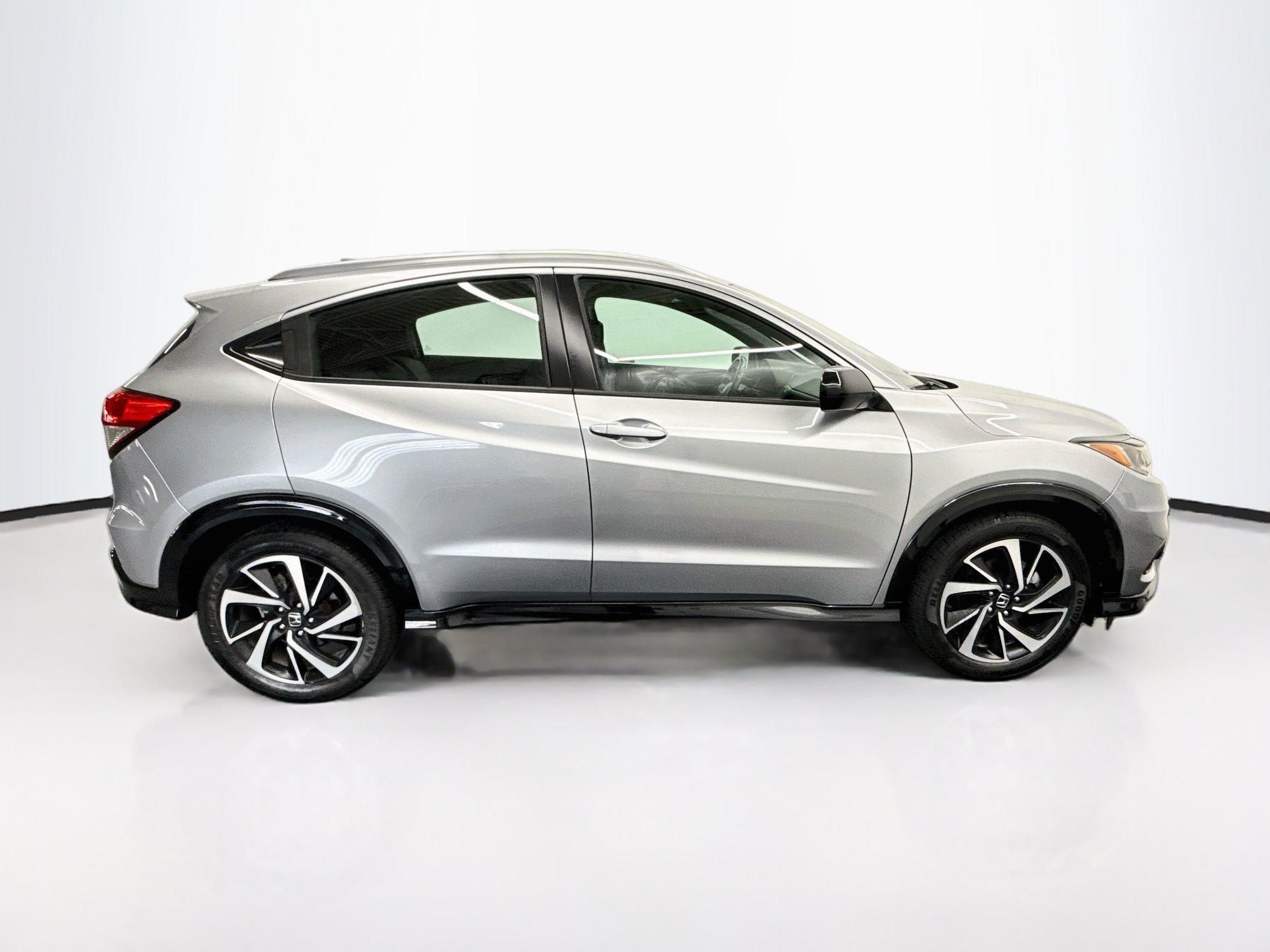 Used 2020 Honda HR-V Sport image 10