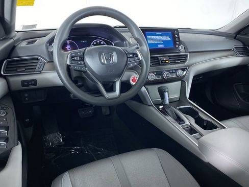 Used 2020 Honda Accord EX image 2