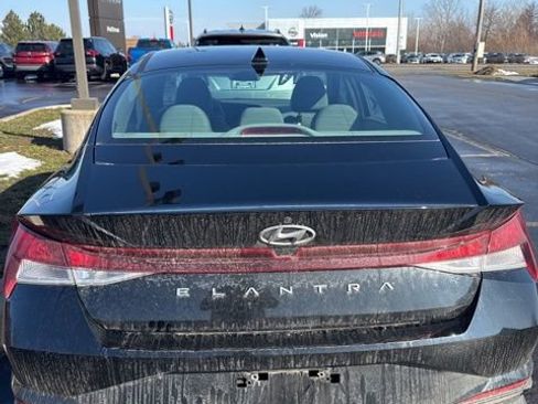 Certified 2023 Hyundai Elantra SEL w/ Cargo Package image 12