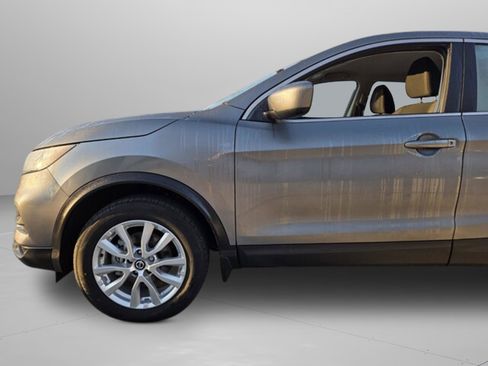 Certified 2021 Nissan Rogue Sport S image 26