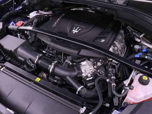 New 2025 Maserati Grecale Modena AWD/4WD image 16
