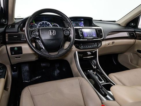 Used 2017 Honda Accord EX-L image 6