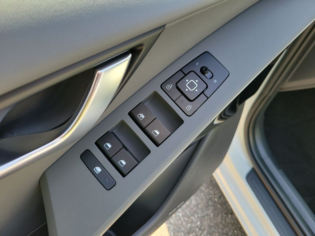 New 2026 Kia Niro EX w/ EX Premium Package FWD image 22