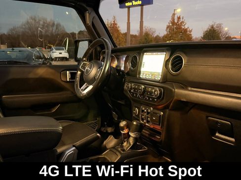 Used 2021 Jeep Wrangler Unlimited Sahara image 22