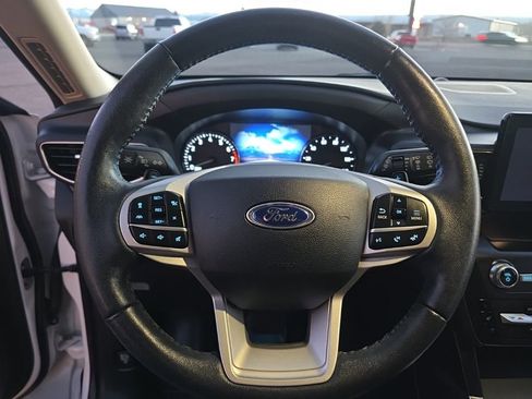 Used 2020 Ford Explorer Limited w/ Class III Trailer Tow Package image 17