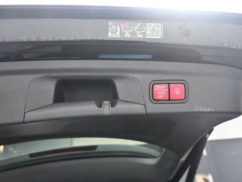 Certified 2023 Mercedes-Benz GLE 350 4MATIC image 25