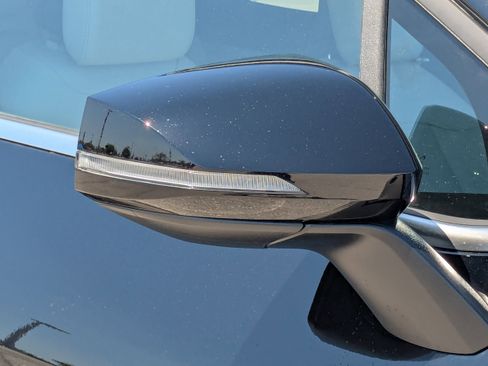 New 2026 Kia Sportage EX FWD image 12