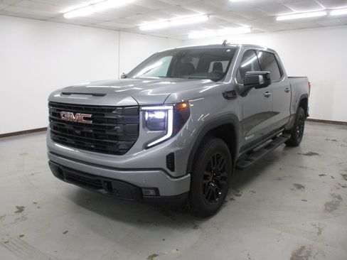 New 2026 GMC Sierra 1500 Elevation w/ Elevation Premium Package AWD/4WD image 1