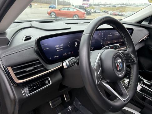 Used 2024 Buick Envision Sport Touring image 31