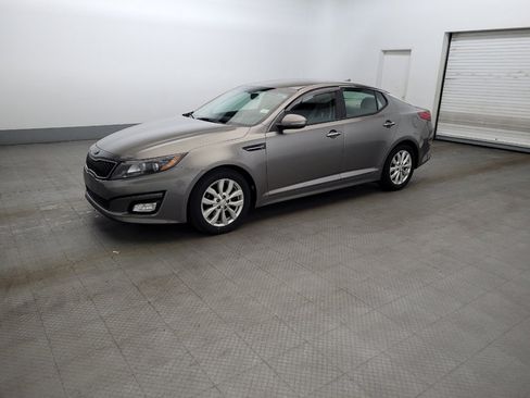 Used 2014 Kia Optima LX FWD image 2