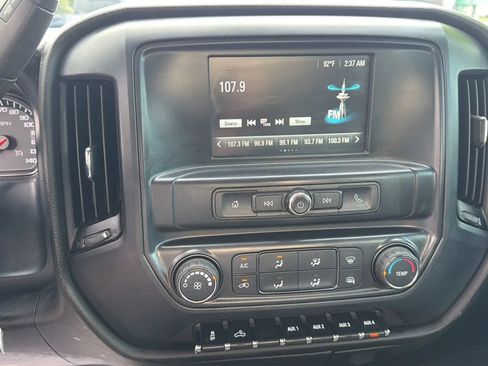 Used 2019 GMC Sierra 2500 4x4 Double Cab w/ Sierra Convenience Package image 17