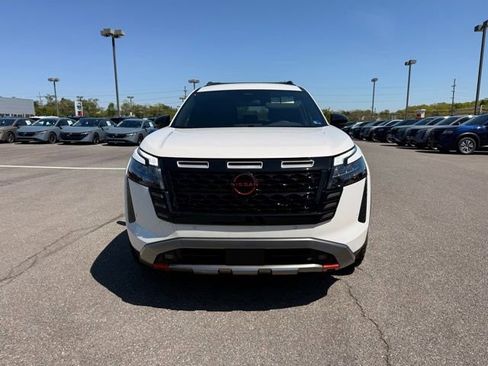 New 2026 Nissan Pathfinder Rock Creek AWD/4WD image 3