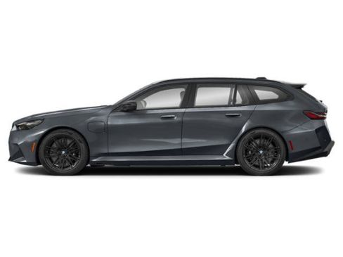 New 2026 BMW M5 Touring image 3
