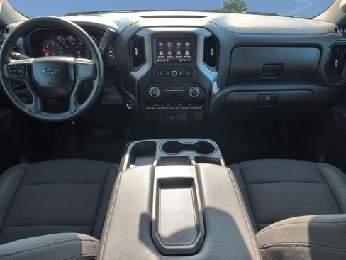 Used 2024 Chevrolet Silverado 1500 Custom Trail Boss w/ Turbomax Blackout Package AWD/4WD image 24