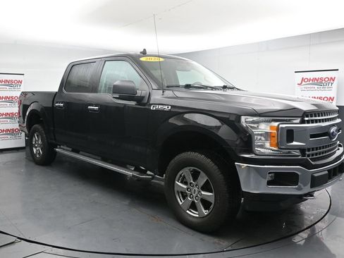 Used 2020 Ford F150 XLT w/ Equipment Group 302A Luxury AWD/4WD image 2