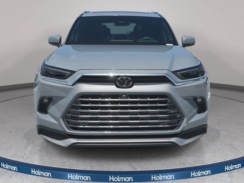 Used 2025 Toyota Grand Highlander AWD Hybrid image 4