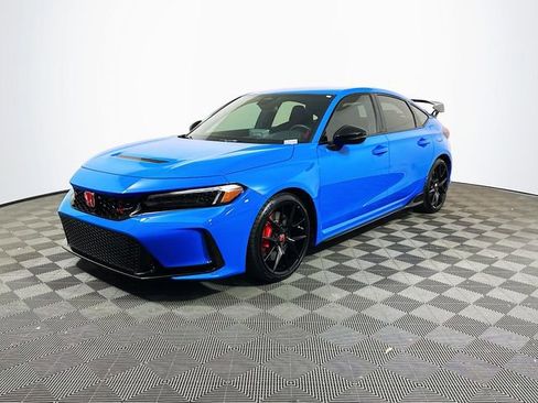 Used 2025 Honda Civic Type R image 4