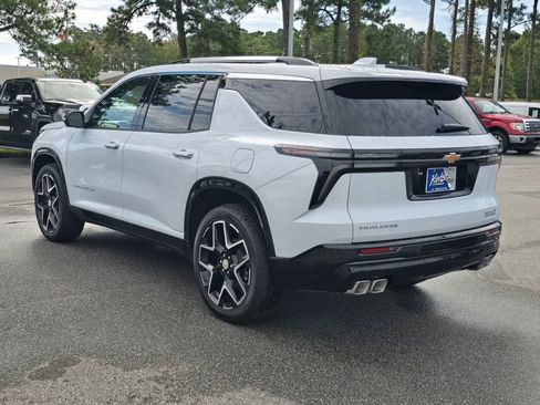 New 2026 Chevrolet Traverse High Country image 5