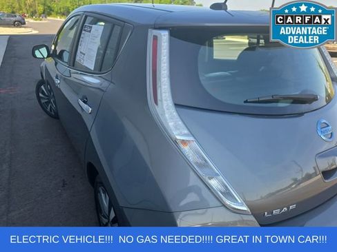 Used 2016 Nissan Leaf SL FWD image 25