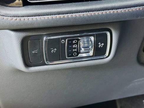 Used 2024 Lincoln Aviator Reserve image 32