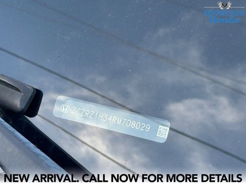 Used 2024 Honda HR-V LX image 11