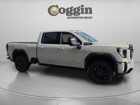 Used 2026 GMC Sierra 2500 AT4 w/ AT4 Premium Plus Package AWD/4WD image 7