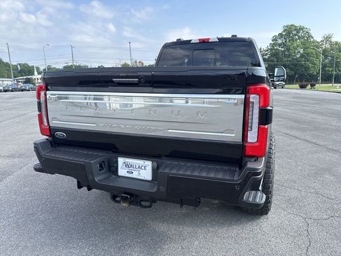 Used 2024 Ford F250 Platinum AWD/4WD image 5