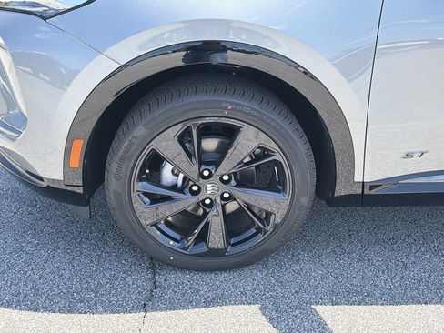 New 2026 Buick Envision Sport Touring AWD/4WD image 24