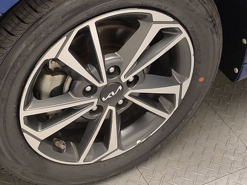 Used 2024 Kia Forte LXS FWD image 31