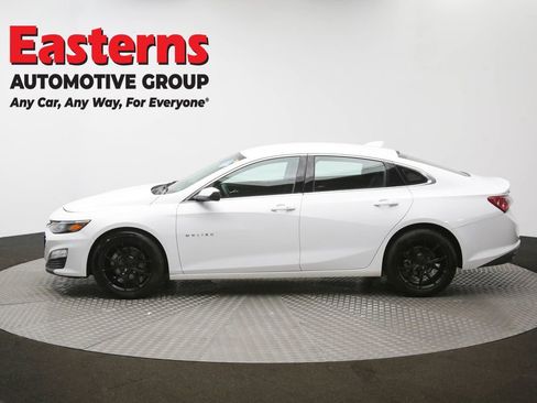 Used 2020 Chevrolet Malibu LT image 59