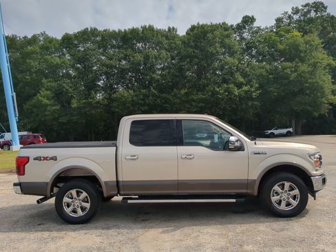 Used 2018 Ford F150 Lariat AWD/4WD image 2